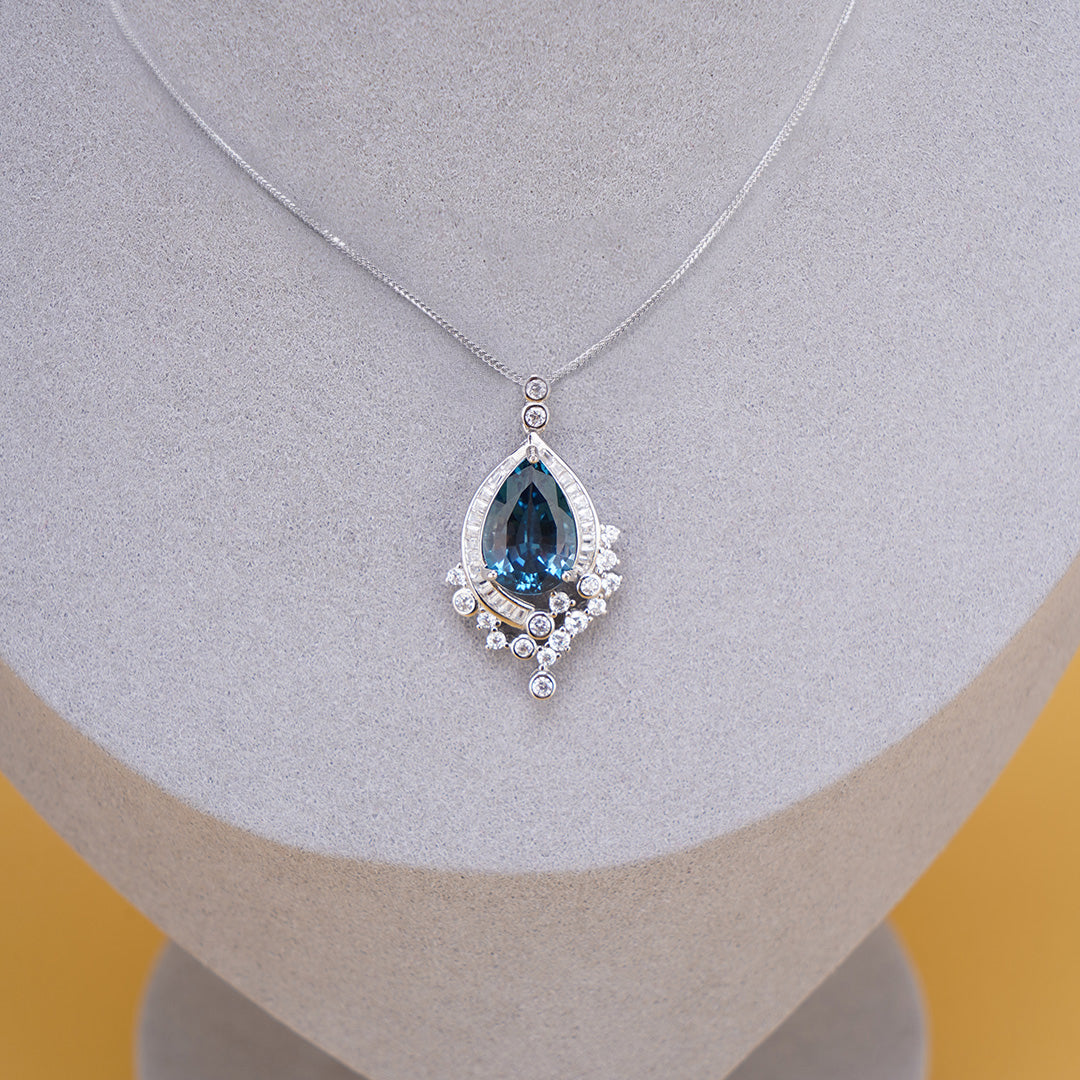 Blue Topaz Crystal Pendant with Zircon 925 silver Necklace