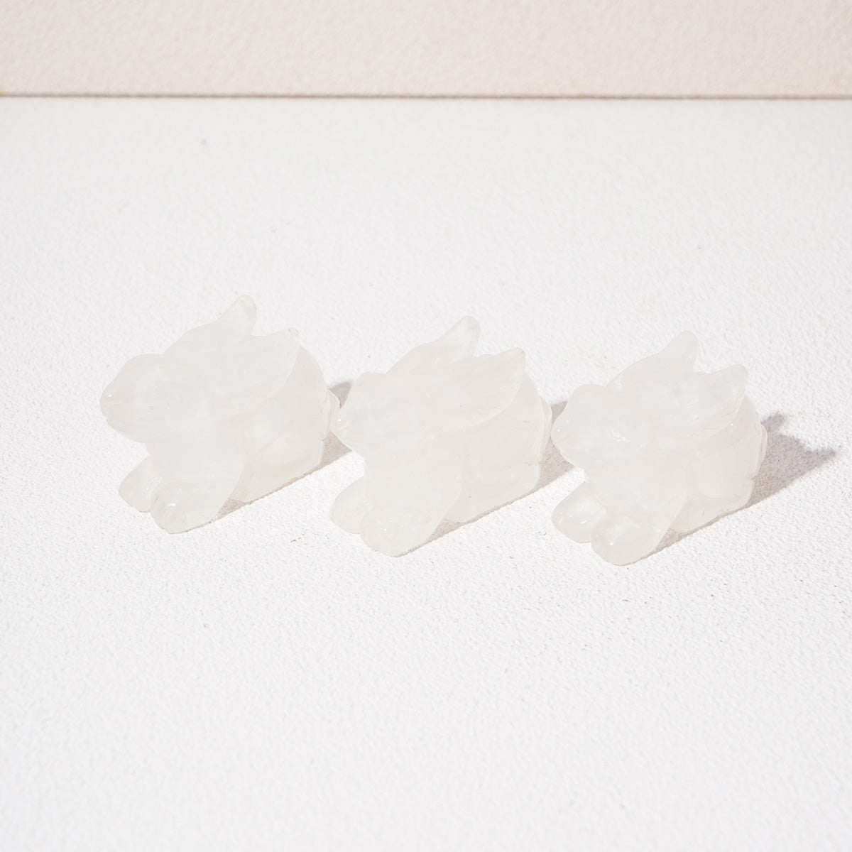 Small crystal animals carving party