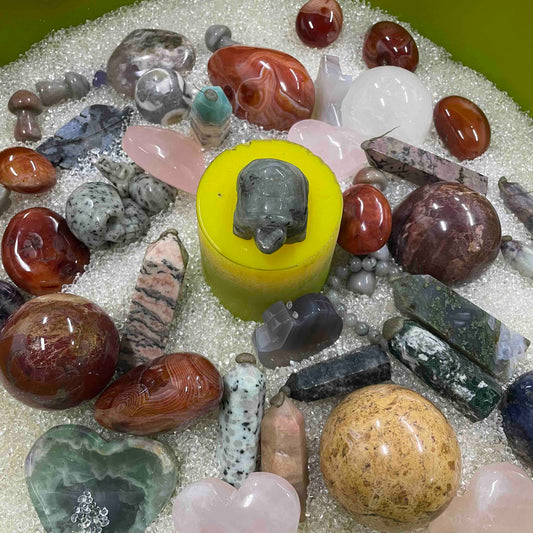 Polishing Crystal Scoop - Mixed Variety of Crystals Set - Approximate 1.2KG In Total - Free Shipping - HighlandCrystal